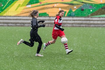 Bild 219 - wBJ Altona 93 - Eimsbuettel : Ergebnis: 1:5